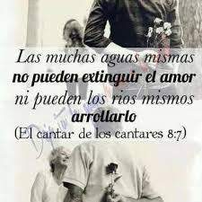 Cantares 8 7 Las Muchas Aguas No Podran Apagar El Amor Ni Lo Ahogaran Los Rios Cantares 8 7 Cantares Biblia Versiculos Biblicos