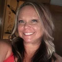 Jennifer Shively's Instagram, Twitter & Facebook