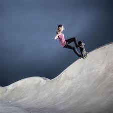 They threw relatively hard for. Boardriding Amelia Brodka