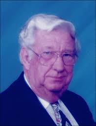 Richard Derringer's Instagram, Twitter & Facebook