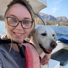 Abbie Crawford's Instagram, Twitter & Facebook