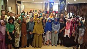 Maybe you would like to learn more about one of these? Dosen Hingga Wartawan Ikuti Uji Coba Soal Kemahiran Bahasa Indonesia Tribun Medan
