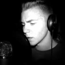 Stream Gavin Johns music