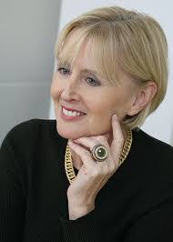 Eve Tomlinson's Instagram, Twitter & Facebook