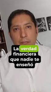 ¿De qué te sirvió memorizar la tabla periódica… si nunca te enseñaron a  hacer que tu dinero trabaje? 👀, La escuela te enseñó a repetir  información, no a tomar decisiones financieras 💰, Y por eso hoy ...