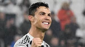 Learn more about ronaldo's life and career. Cristiano Ronaldo Ends 2019 On A High At Globe Soccer Awards As Com
