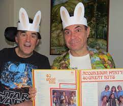 Amateur bunnies gone wild! - Planet Maynard