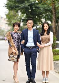 Sau khi hoàn thành sẽ được cấp giấy chứng nhận do trung tâm bồi dưỡng chính tri cấp huyện hoặc tương đương cấp. Uyen Cá»§a Vá» Nha Ä'i Con Xuáº¥t Than Diá»…n Vien Nhan Sáº¯c Hoa Háº­u