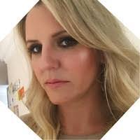 Dawn Waldron's Instagram, Twitter & Facebook