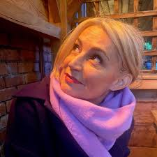 Rachel Quesnel Style Coach