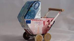 You can also download the current state of data in a form of csv file: Guvernul AprobÄƒ Azi Majorarea AlocaÈ›iilor CaÈ›i Bani Se Dau In Plus Textul OrdonanÈ›ei