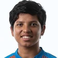 Richa Ghosh (Cricketer) Biography, Age, Height, Boyfriend, Family, Facts,  Caste, Wiki & More