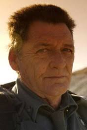 Adrian Galley : biographie, filmographie, photos & vidéos