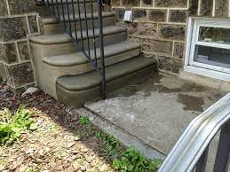 Concrete Steps Radius Round And Bullnose In Philadelphia We Replaced The Damaged Radius Concrete Steps With N Concrete Steps Concrete Concrete Contractor