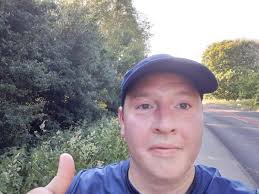 Team of 24 raise thousands for hospice in memory of Buckley man