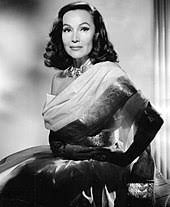 Dolores del río, et dans un autre sommet de sa carrière internationale : Dolores Del Rio Wikipedia