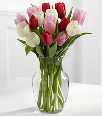 We help you coordinate the perfect blend of color and beauty. Tulip Flower Vases