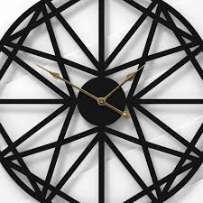 Schicke Wanduhr Von Cander Berlin Gefunden Auf Designgeek De Dem Portal Fur Idealen Design Vergleich Wanduhr Design Wanduhren Ausgefallene Wanduhren