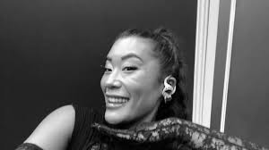 Ella es Sandra-Ly Flor, bailarina del Maestro Joao en TVE y nueva pareja de  Sofía Cristo