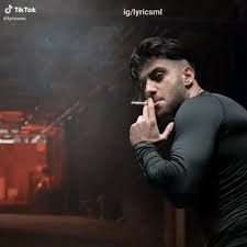 Uyan Guzel Ac Gozunu Video 2020 Unlulerin Karikaturleri Sarkicilar Unlu Kisiler