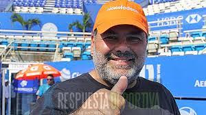 Alfonso Valadez's Instagram, Twitter & Facebook