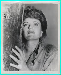 FELY FRANQUELLI in "Cry Havoc"