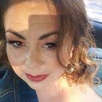 Elizabeth Devaraj's Instagram, Twitter & Facebook