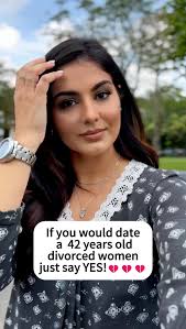 American single woman, single free life. #singlelife #SingleAndReadyTo...