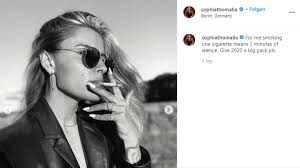 Mia threapleton breaking news, photos, and videos. Sophia Thomalla Wird Fur Bild Mit Zigarette Auf Instagram Kritisiert Stern De