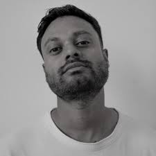 Ciarán Elmore (@CElmo91)