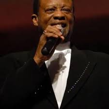 Sandi Patty Net Worth