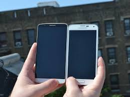Lg g3 d850 32gb at t unlocked gsm 4g lte quad core phone w 13mp camera true hd ips display . Lg G3 Vs Samsung Galaxy S5