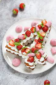 Gateau Chiffre Fraise Coco Un Dejeuner De Soleil Ingrédients pour le biscuit : gateau chiffre fraise coco un