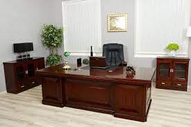 Acquista La Tua Nuova Scrivania Classica Su Arrediorg It Scrivania Da Ufficio 2 4 Metri Consul La S Scrivania Direzionale Arredamento Arredamento Per Ufficio