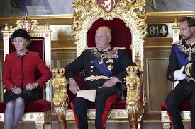Februar 1937 på skaugum) er norges konge, sønn av kong olav v og kronprinsesse märtha. Kong Harald Er En Av De Fattigste I Europa