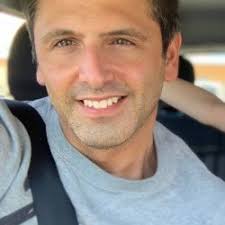 Mark Bate (@MarkBat71161348)