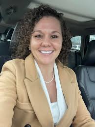 Smile Makeover with 20 Porcelain Crowns in Playa del Carmen, Mexico