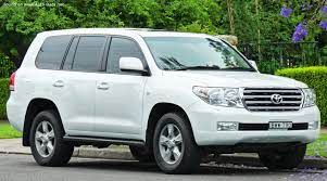 Choose the desired trim / style from the dropdown list to see the corresponding specs. 2007 Toyota Land Cruiser J200 4 7i V8 288 Hp Technical Specs Data Fuel Consumption Dimensions