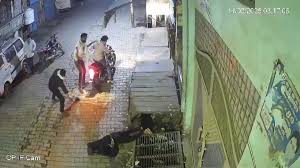 अलीगढ़ में 20 साल के रोजेदार ...