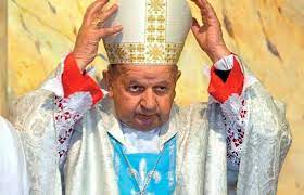 Stanisław kardynał dziwisz arcybiskup metropolita krakowski. Stanislaw Dziwisz Kardynal Z Dalekiego Kraju Kardynal Z Dalekiego Kraju Polityka Pl