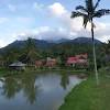 Janda baik merupakan satu tempat yang terletak di tebing hutan hujan yang tebal di pahang. 1