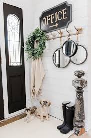 Sep 26, 2020 · 27 inspiring farmhouse entryway decor ideas to bring a bit of the country to your door 1. Charming And Budget Friendly Farmhouse Entryway Ideas The Cottage Market