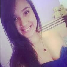 Caroline Moretti (@eufofaa)