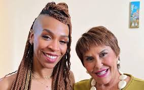 Shark Tank: Sofrimento no pós-parto faz empreendedora criar marca de cintas  · Notícias da TV