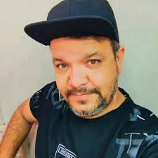 MajbuT XL Team Players