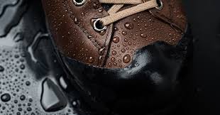 The 12 Best Waterproof Sprays Hiconsumption