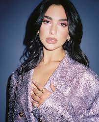 By submitting my information, i agree to receive personalized updates and marketing messages about dua lipa based on my. Bilie Eilish And The Gang Came Through With New Beauty Looks