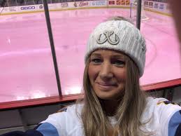 Carrie Bork (@cbear228)