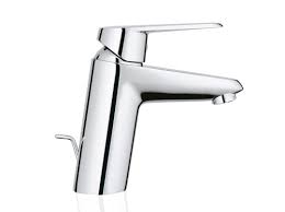 Choosing eurodisc cosmopolitan , you are guaranteed an attractive appearance and easy operation over the lifetime of the faucet, thanks to grohe silkmove® cartridges and grohe starlight®. The Chicago Athenaeum Grohe Eurodisc Cosmopolitan Se Bath Collection 2012 Designers Grohe Ag Design Studio Dusseldorf Germany