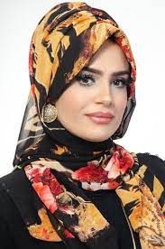 Aise Tesettur Siyah Desenli Sapkali Sal Sal Sapka Islami Giyim